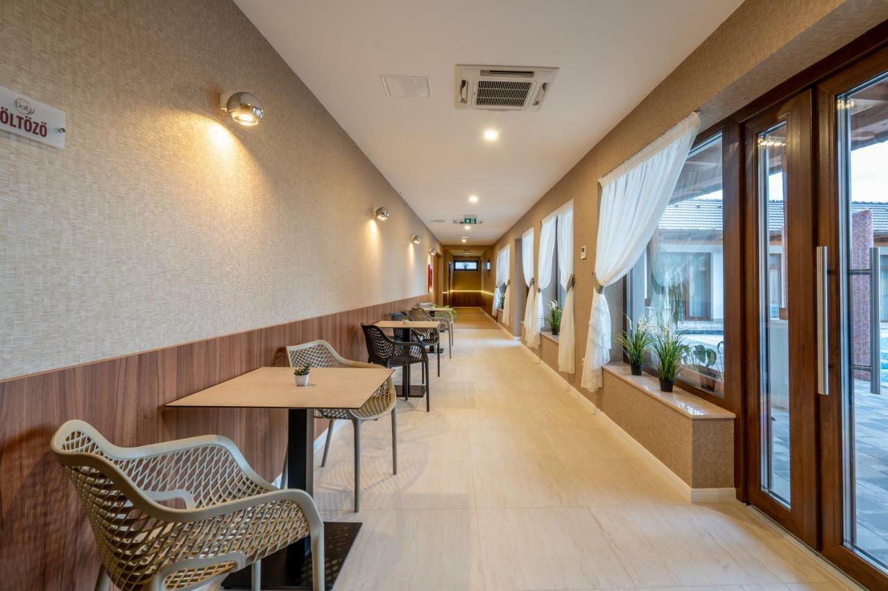 Doresz Wellness Panzio Bed & Breakfast Ujhartyan Bagian luar foto
