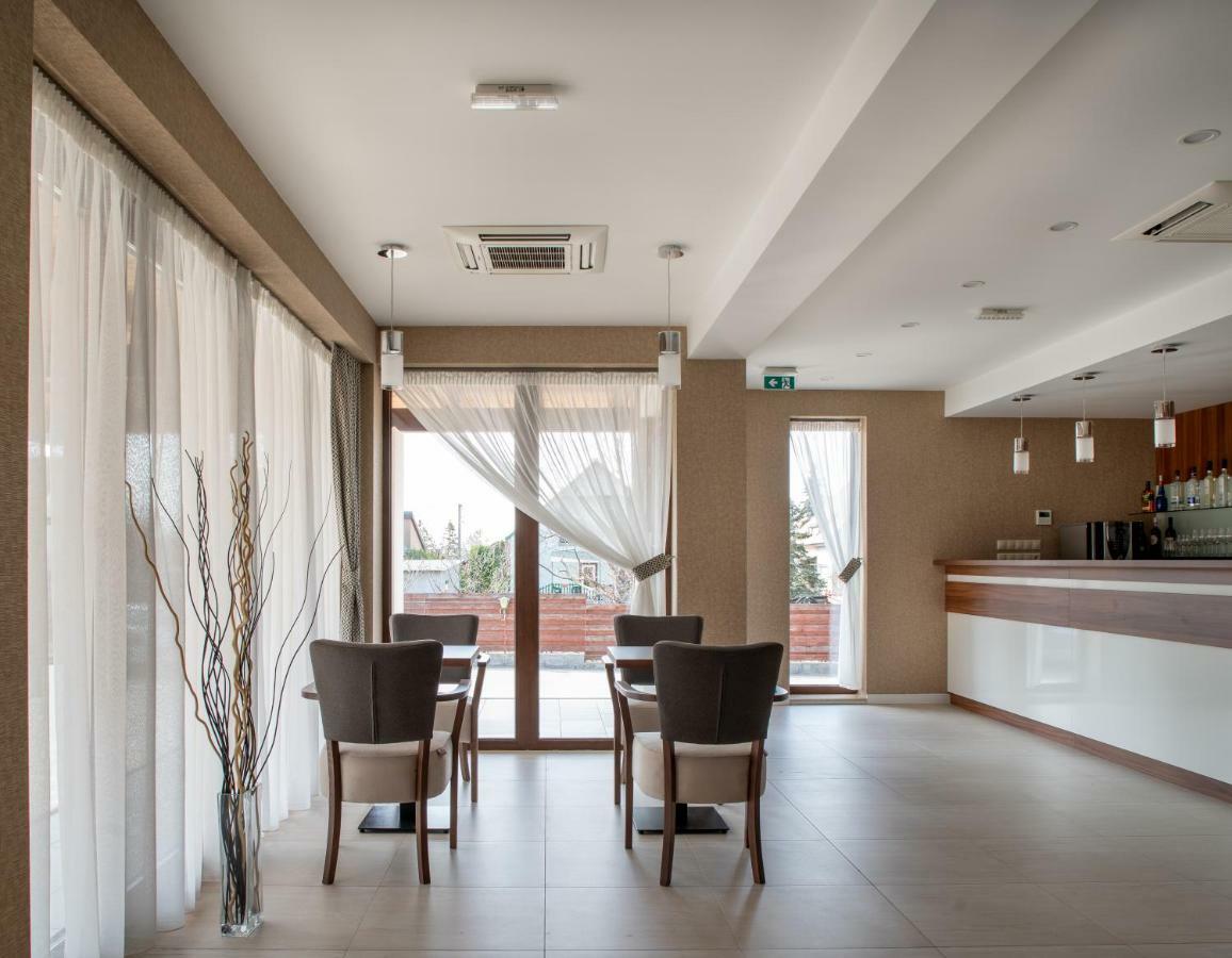 Doresz Wellness Panzio Bed & Breakfast Ujhartyan Bagian luar foto