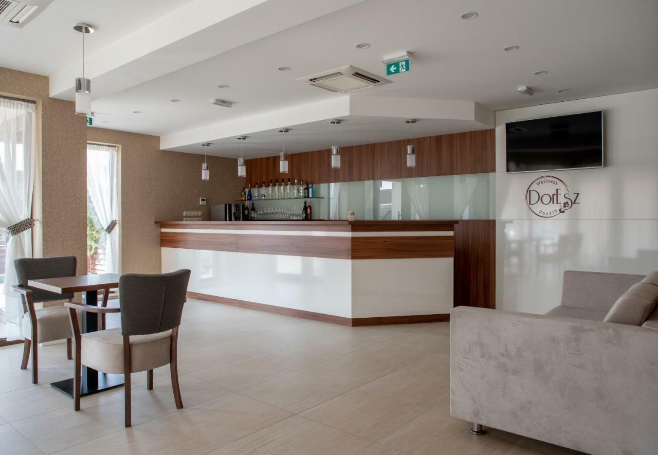 Doresz Wellness Panzio Bed & Breakfast Ujhartyan Bagian luar foto